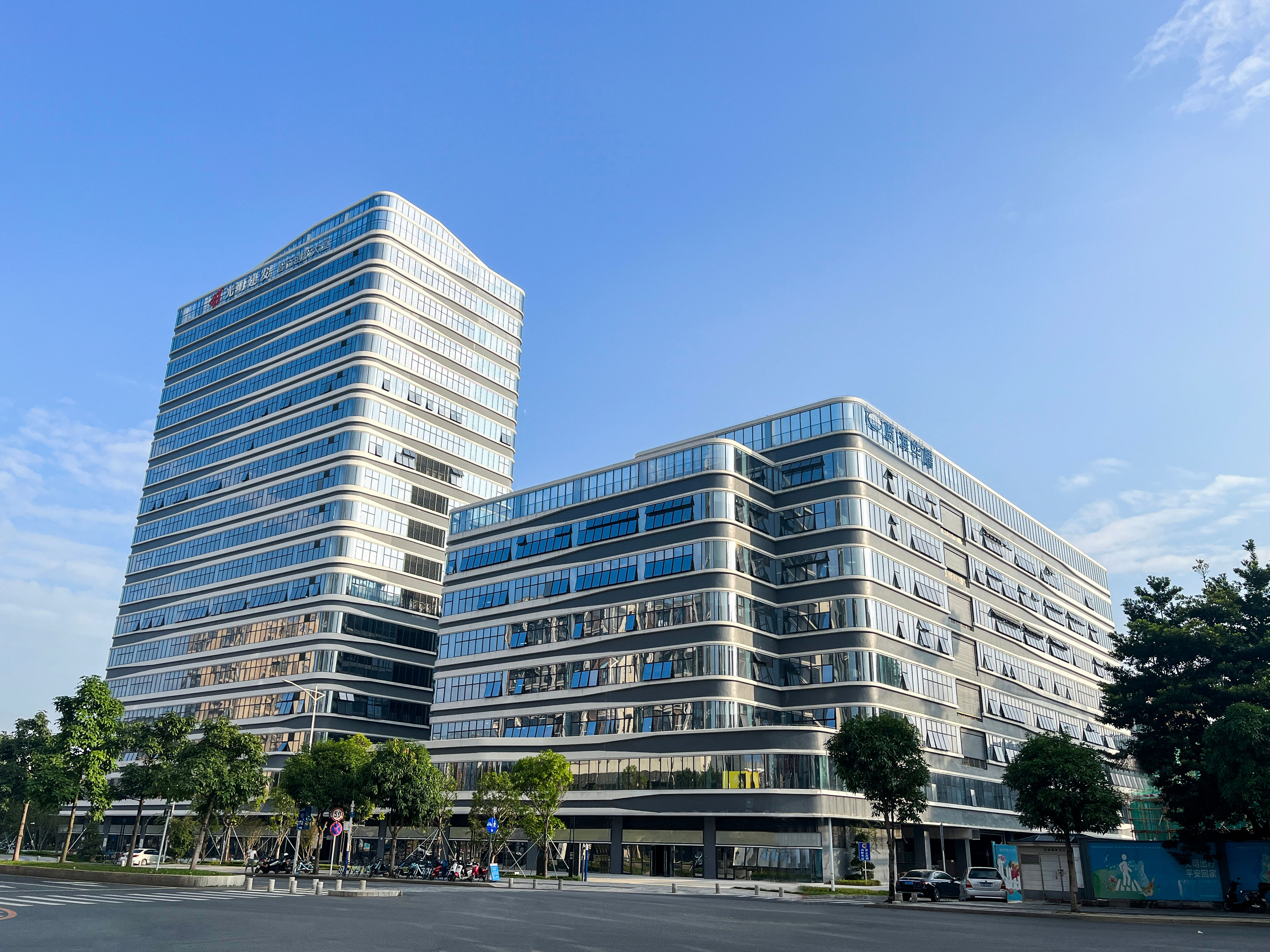 【喜訊】藍(lán)海華騰入選“第二批深圳市制造業(yè)單項(xiàng)冠軍企業(yè)名單”! 【喜訊】藍(lán)海華騰入選“第二批深圳市制造業(yè)單項(xiàng)冠軍企業(yè)名單”!